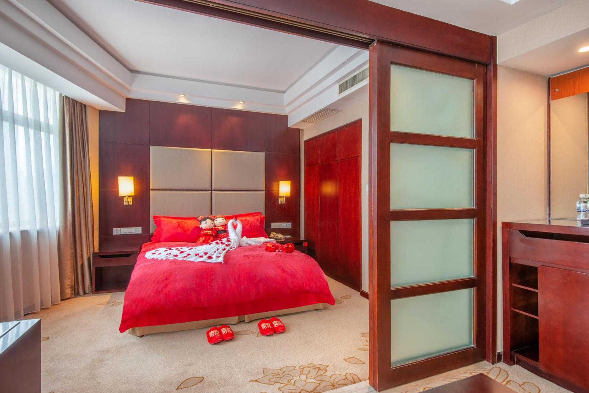 Holiday Inn Xiaoshan By Ihg Hangzhou Exterior photo